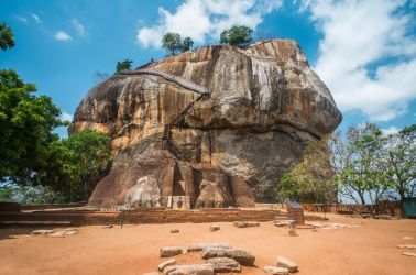 ШРИ ЛАНКА – ЗАВЛАДЯВАЩ РАЙСКИ ОСТРОВ