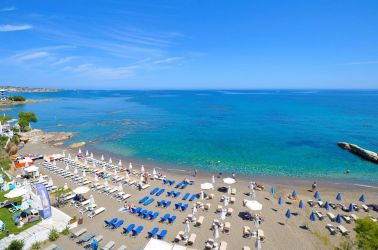 Golden Beach Hotel