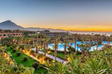 Acacia Resort
