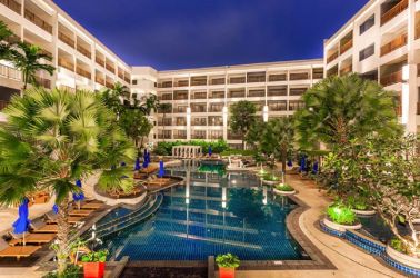 Deveena Plaza Patong